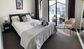 Hidden City House - short walk to everything, Auckland